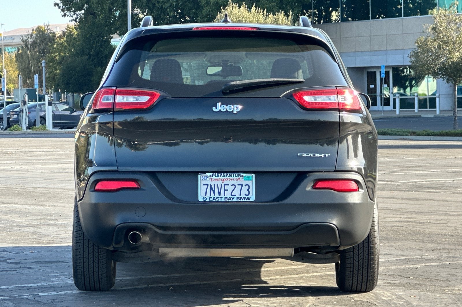 2016 Jeep Cherokee Sport
