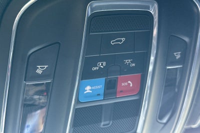 2023 Jeep Wagoneer Base