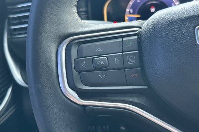 2023 Jeep Wagoneer Base