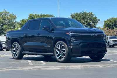 2025 Chevrolet Silverado EV RST