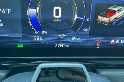 2025 Chevrolet Silverado EV RST