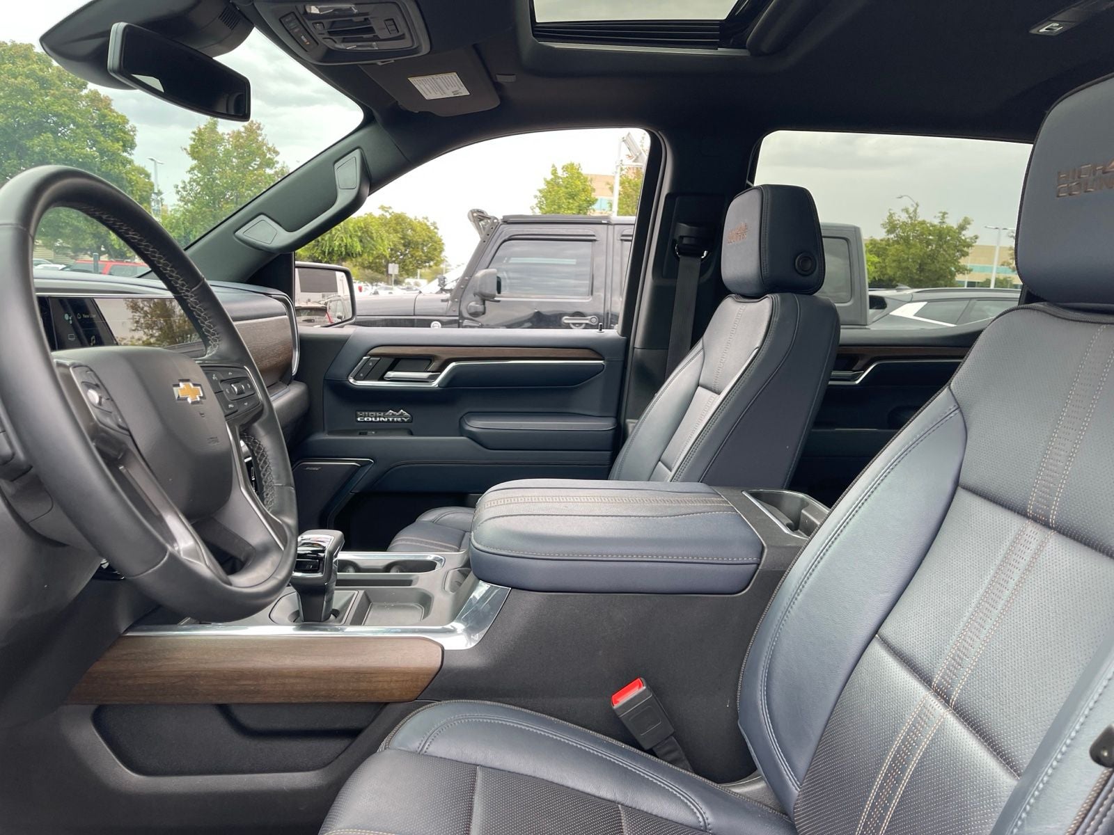 2023 Chevrolet Silverado 1500 High Country