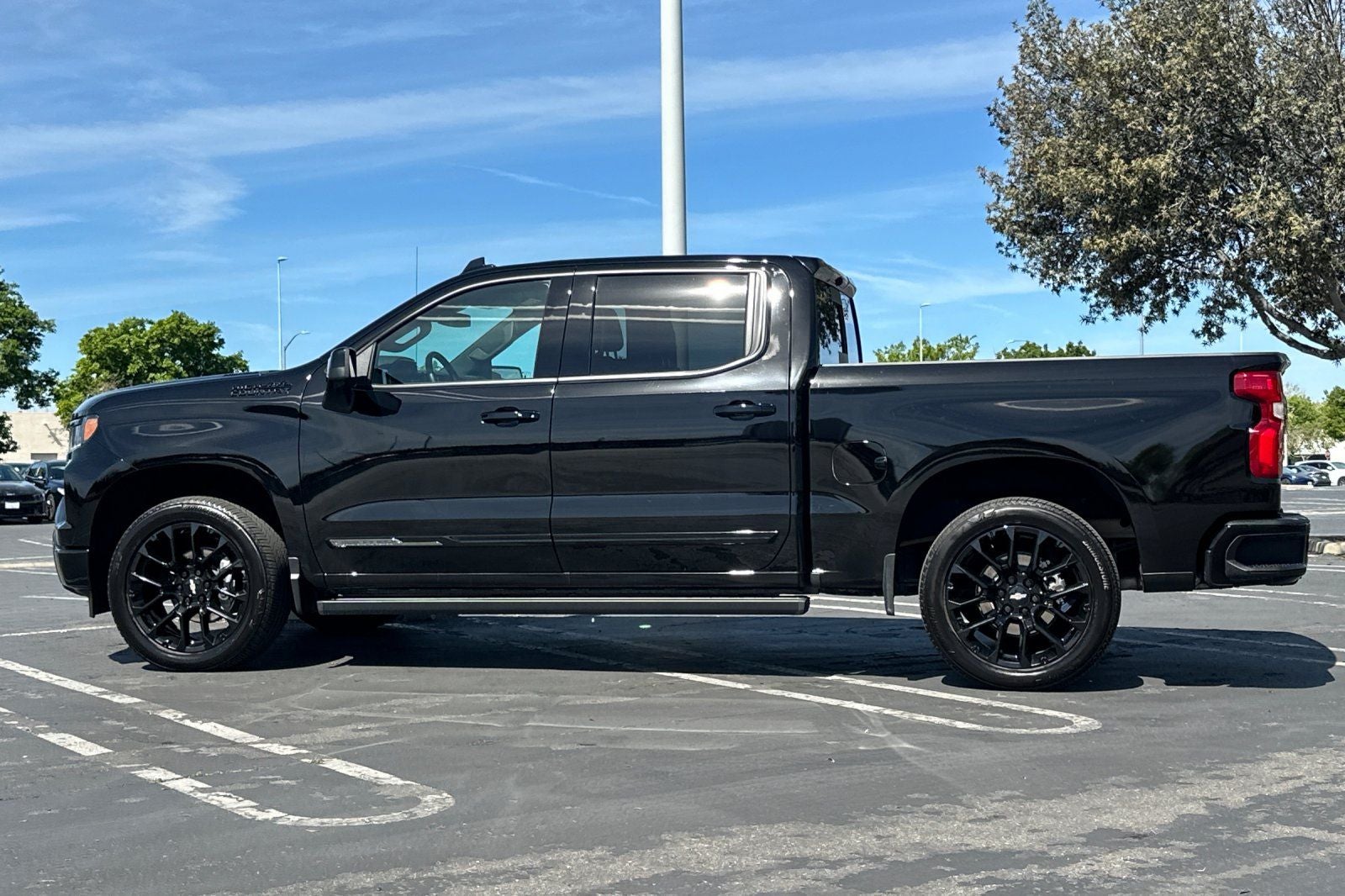 2025 Chevrolet Silverado 1500 High Country