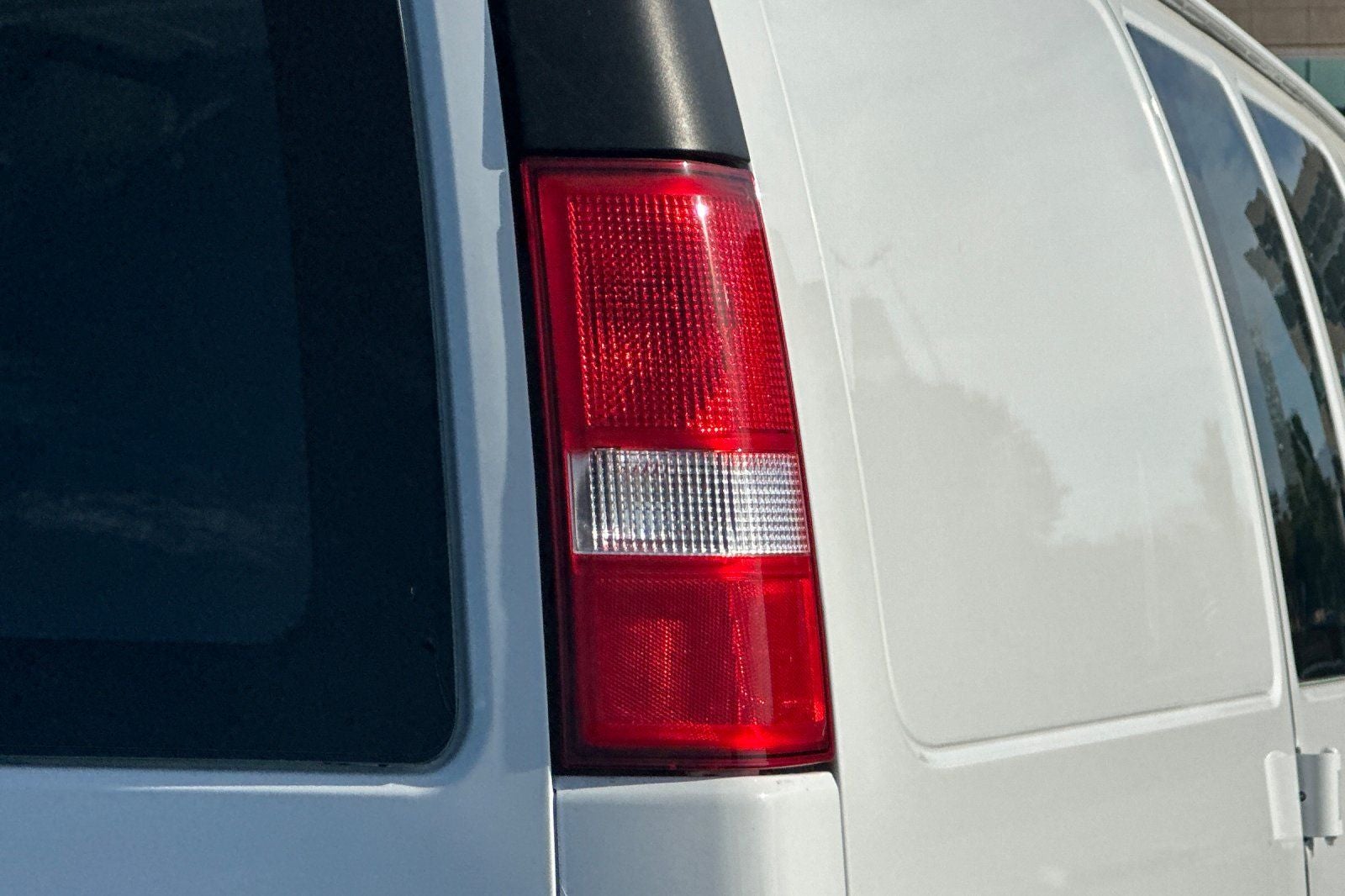2025 Chevrolet Express 2500 Work Van Cargo