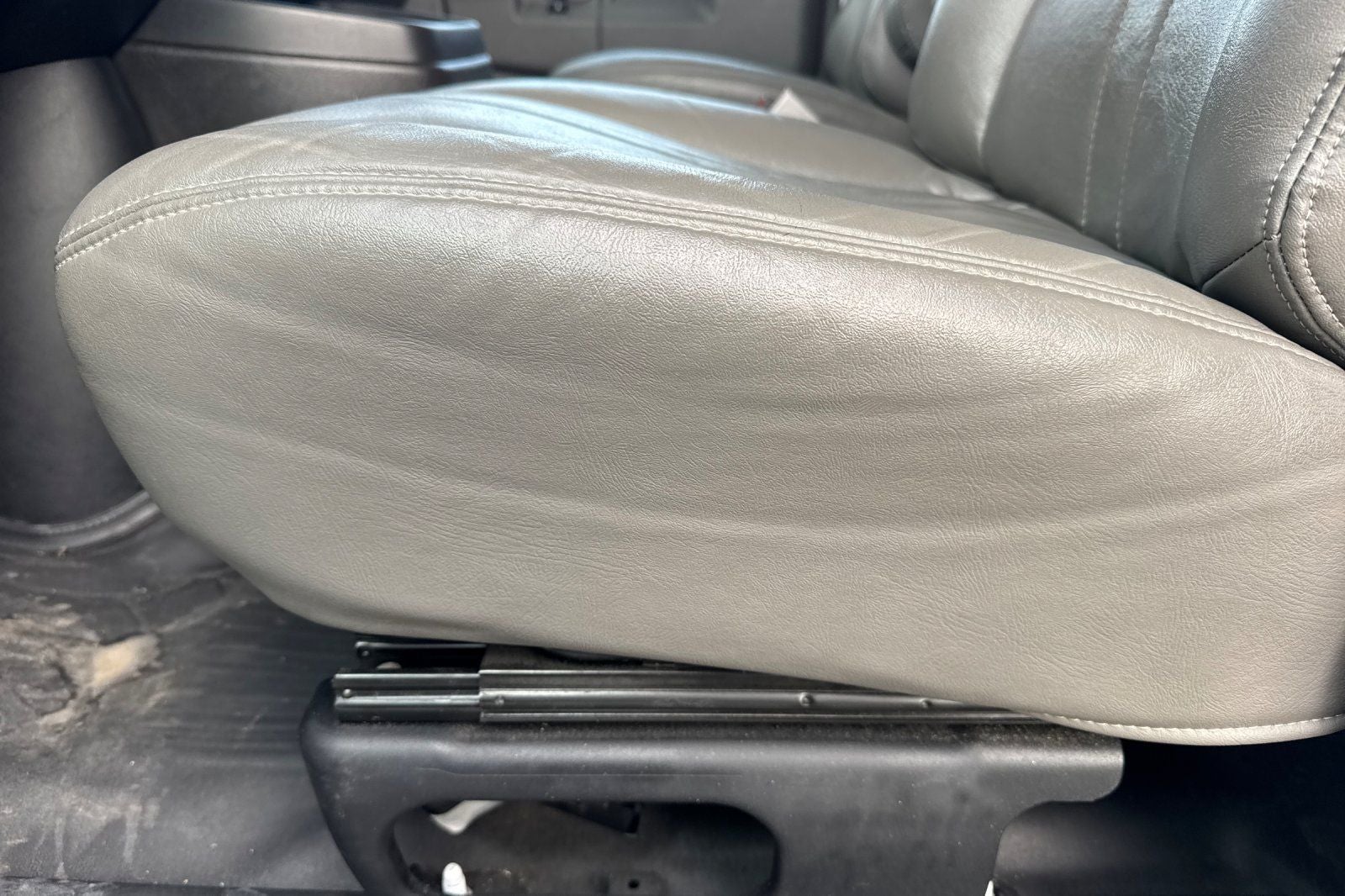 2023 Chevrolet Express 2500 Work Van Cargo