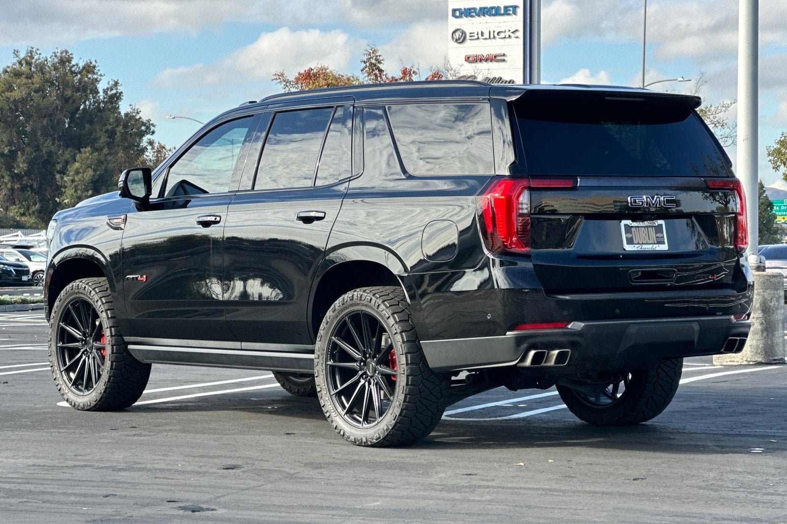 2025 GMC Yukon AT4 Ultimate