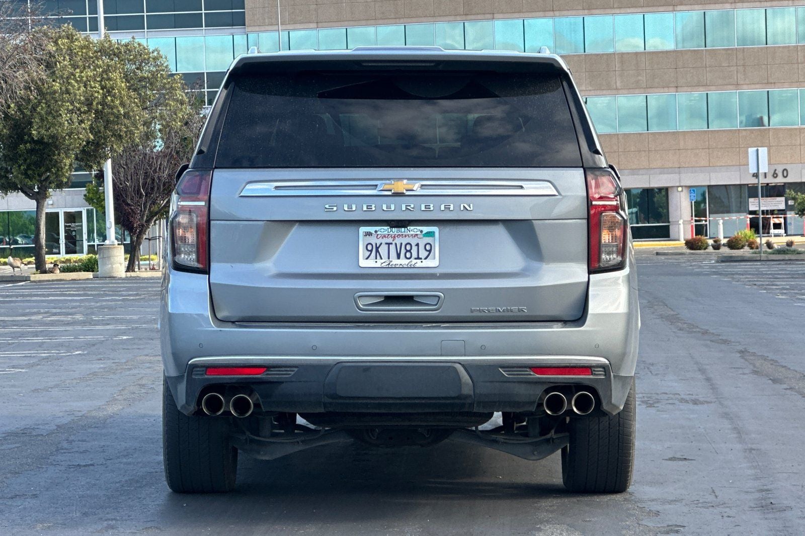 2024 Chevrolet Suburban Premier