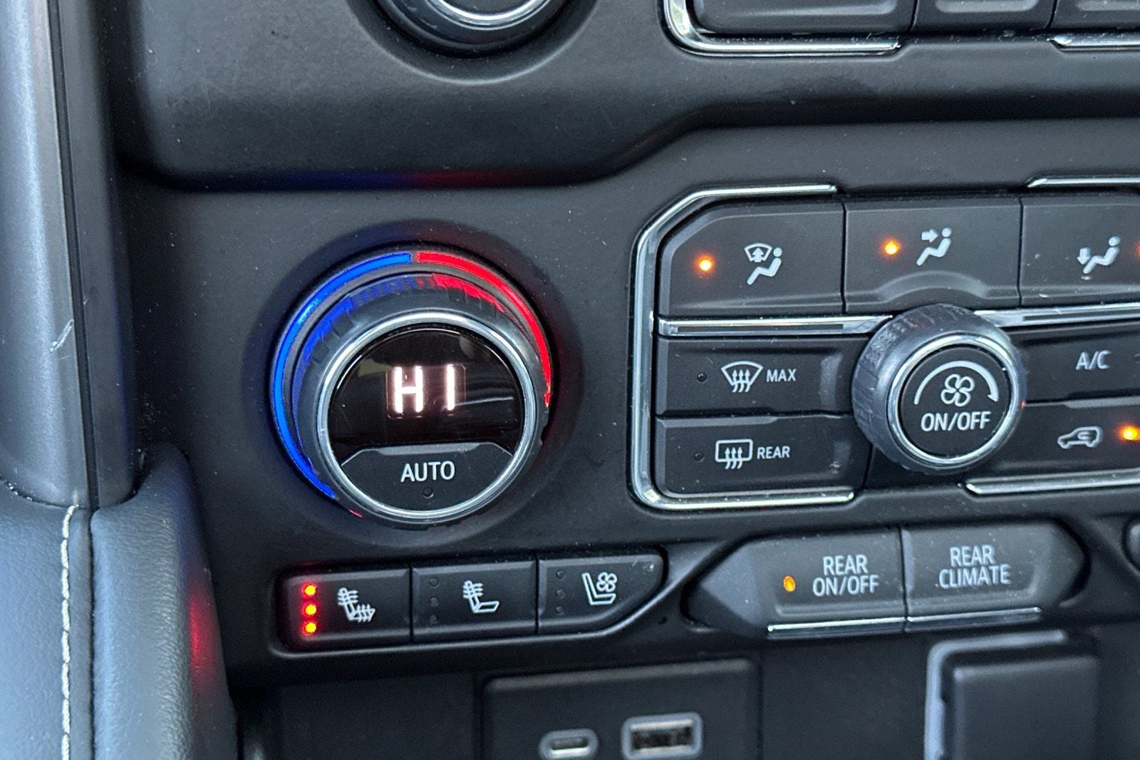 2022 Chevrolet Tahoe Premier