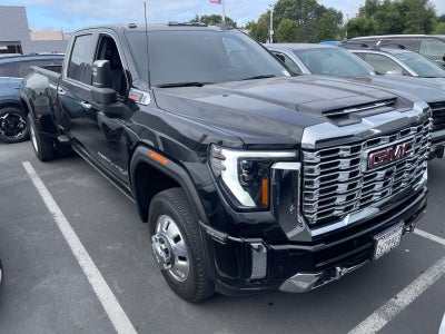 2024 GMC Sierra 3500HD Denali