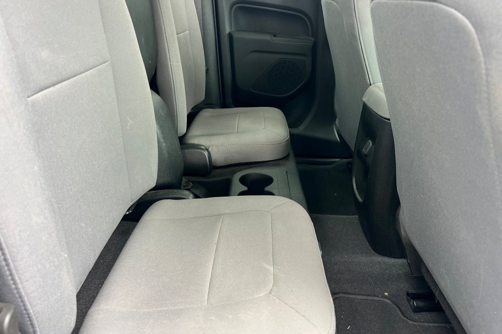 2022 GMC Canyon Elevation Standard