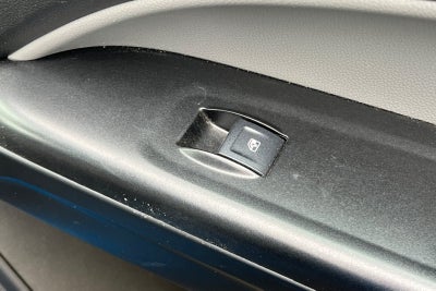 2022 GMC Canyon Elevation Standard