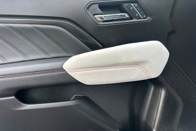 2023 GMC Canyon AT4X