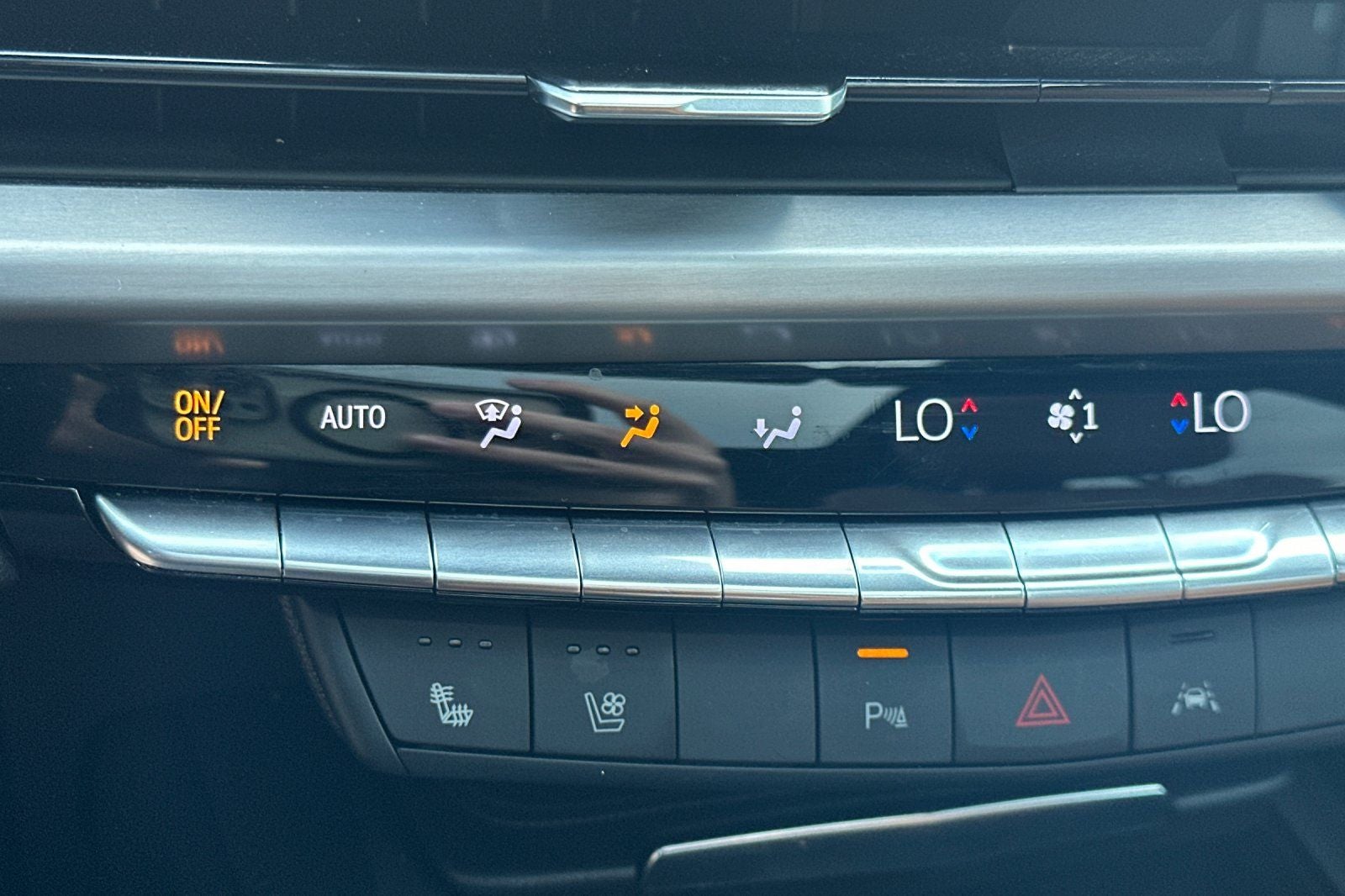 2025 Cadillac XT4 Sport