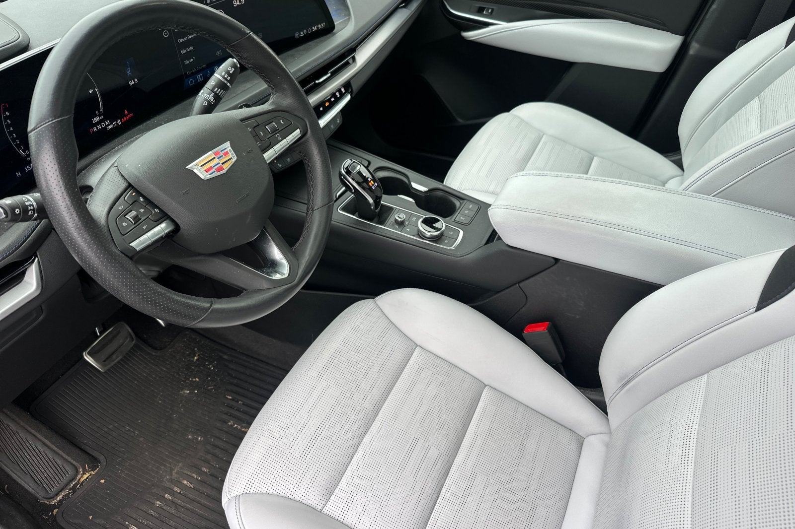 2024 Cadillac XT4 Sport