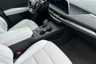 2024 Cadillac XT4 Sport