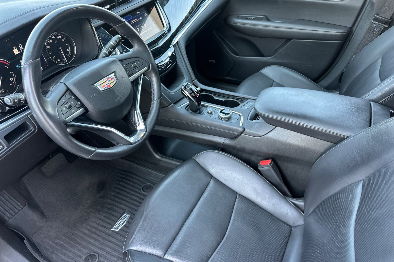 2023 Cadillac XT6 Premium Luxury