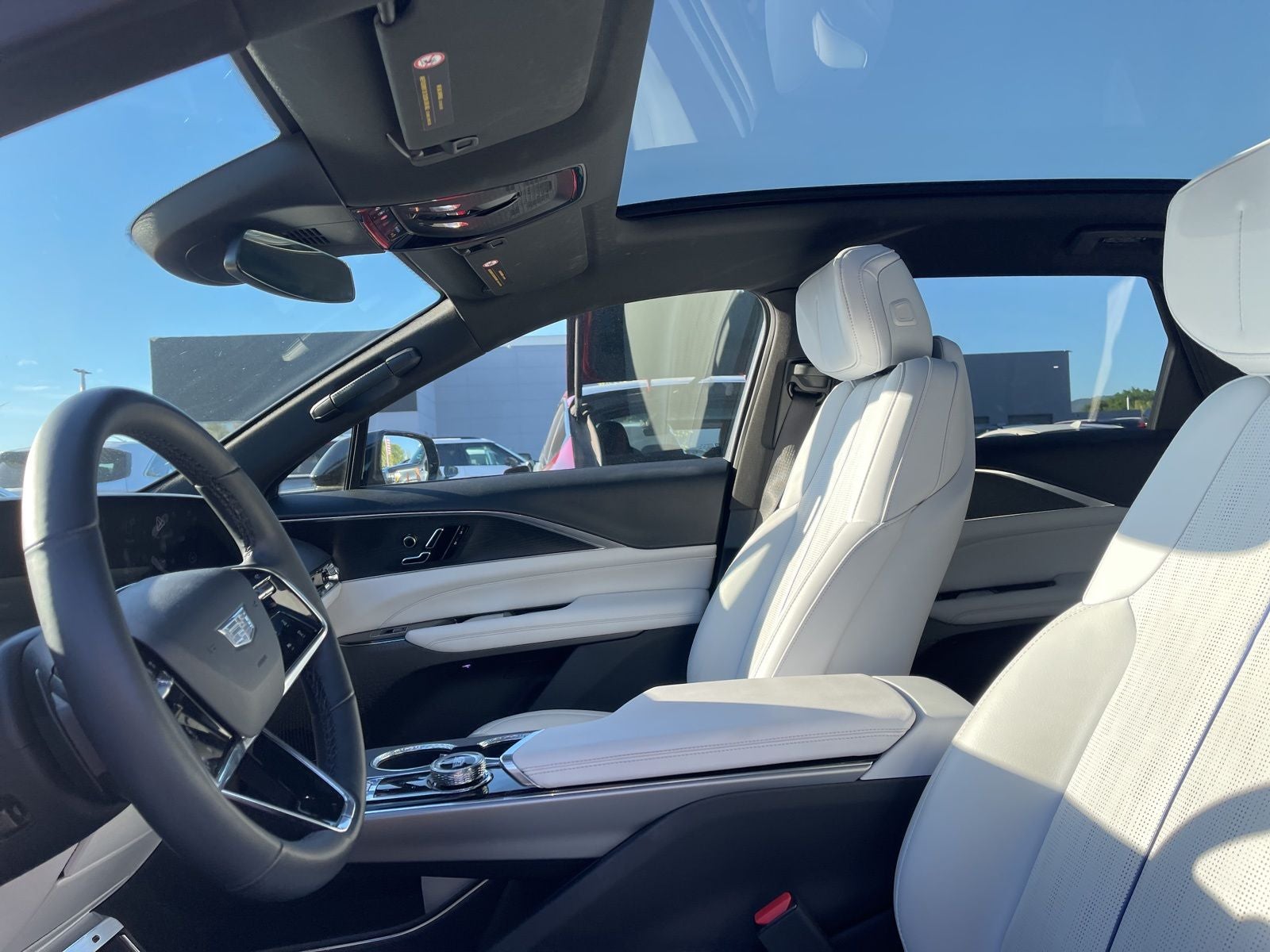 2024 Cadillac LYRIQ Luxury