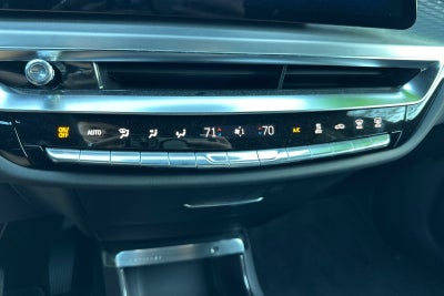 2025 Cadillac LYRIQ Sport