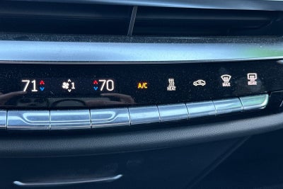 2025 Cadillac LYRIQ Sport