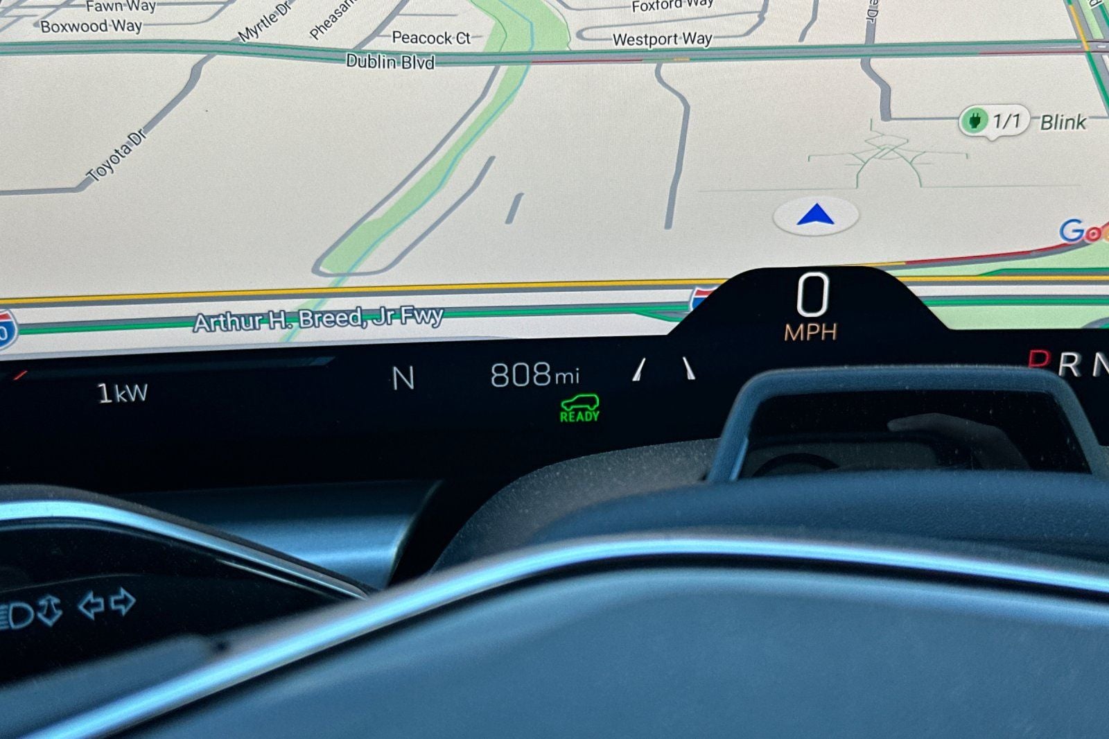 2025 Cadillac LYRIQ Sport