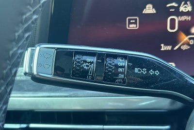 2026 Cadillac ESCALADE IQL Premium Luxury