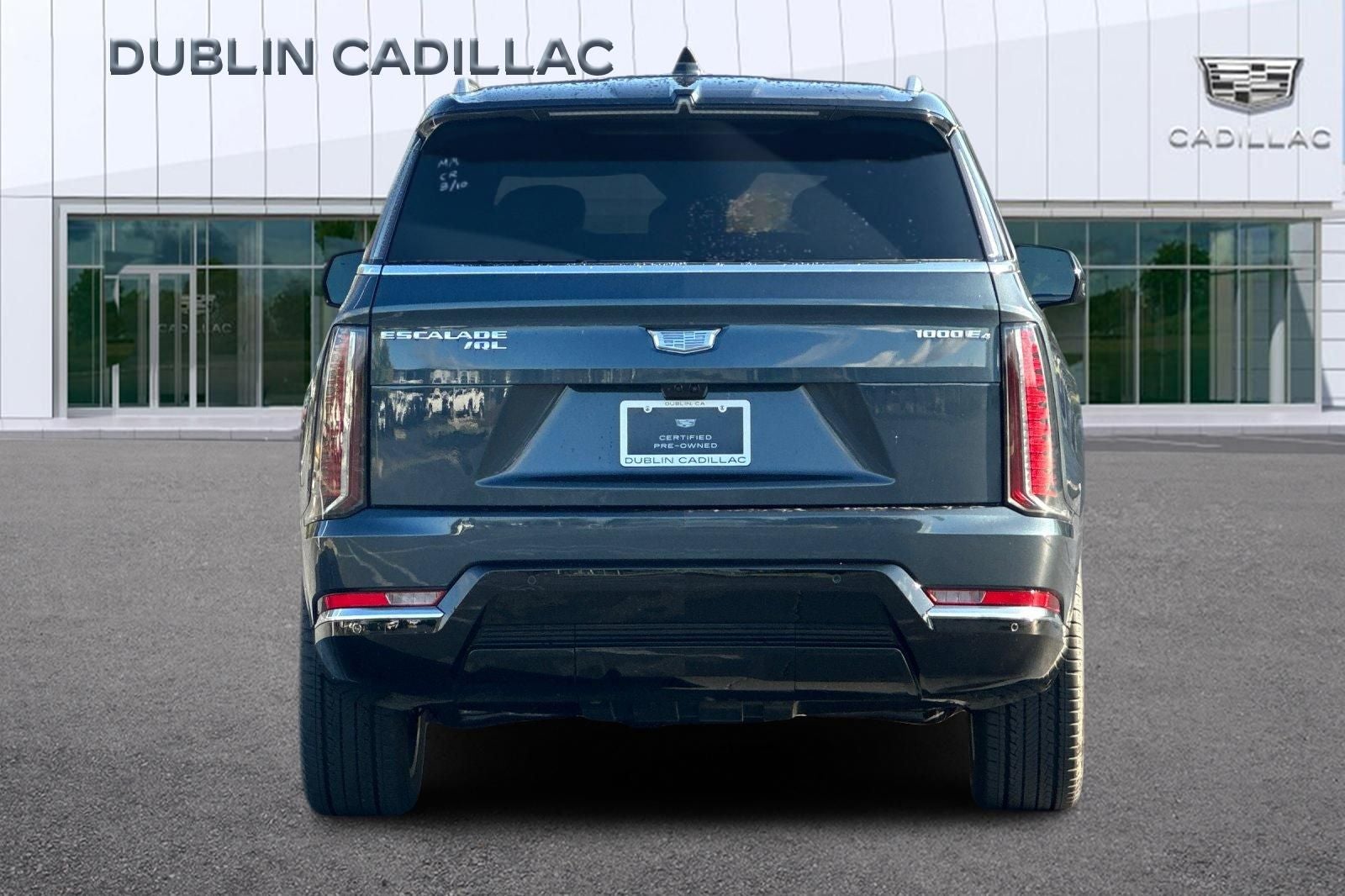 2026 Cadillac ESCALADE IQL Premium Luxury