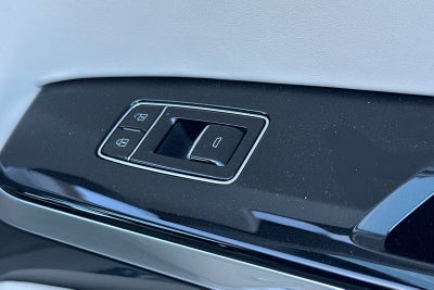 2025 Cadillac Escalade ESV Premium Luxury Platinum
