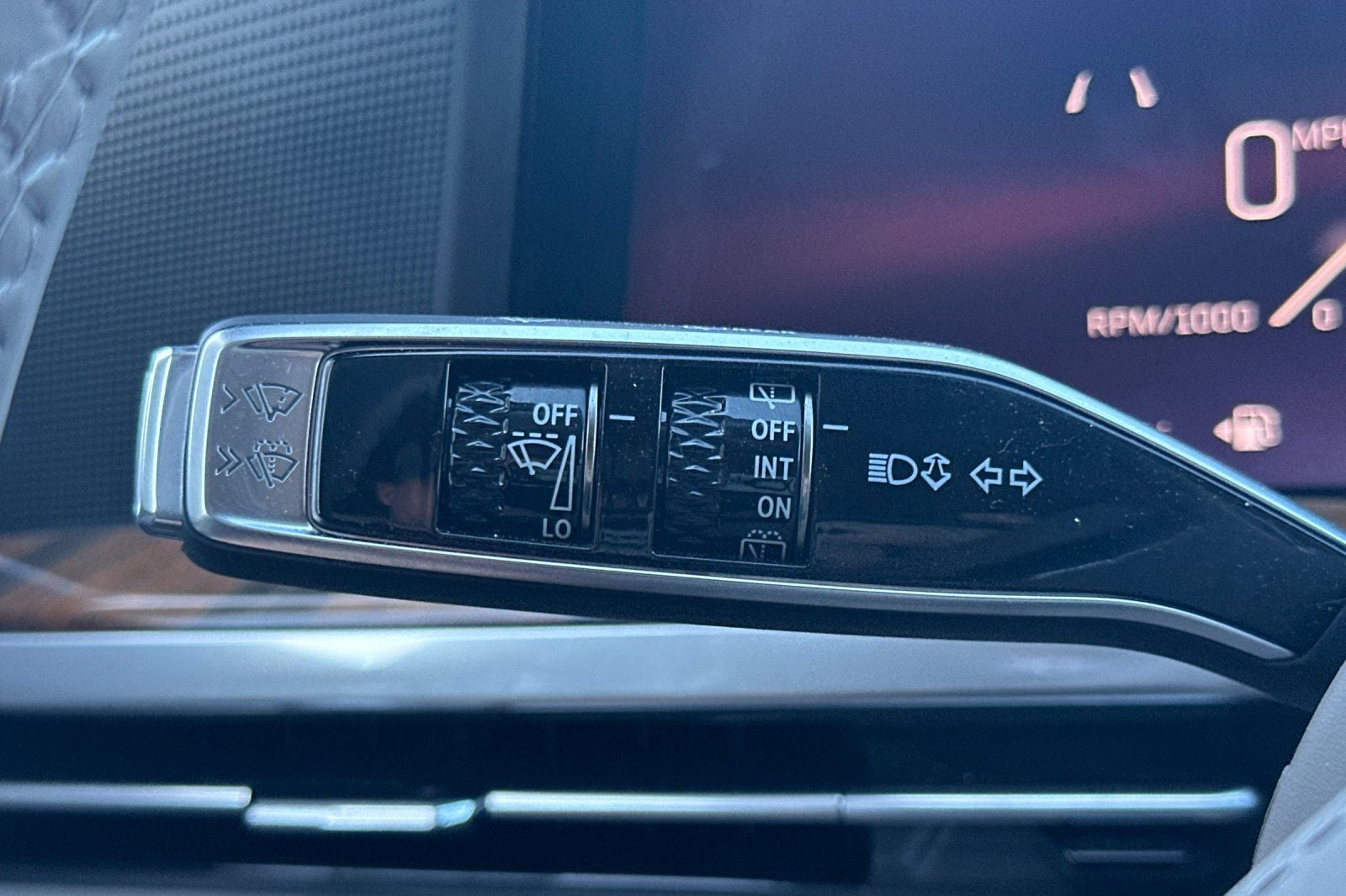 2025 Cadillac Escalade ESV Premium Luxury Platinum