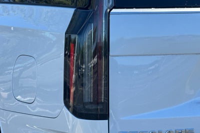2025 Cadillac Escalade ESV Premium Luxury Platinum