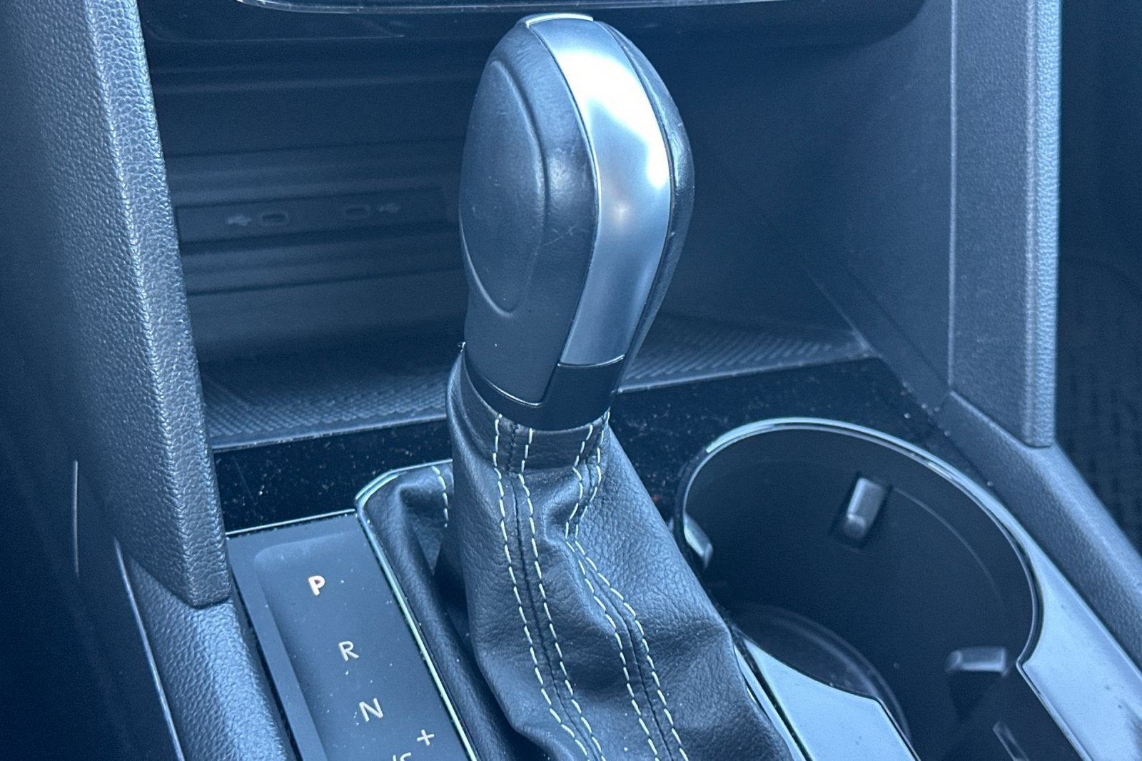 2022 Volkswagen Atlas 3.6L V6 SEL R-Line