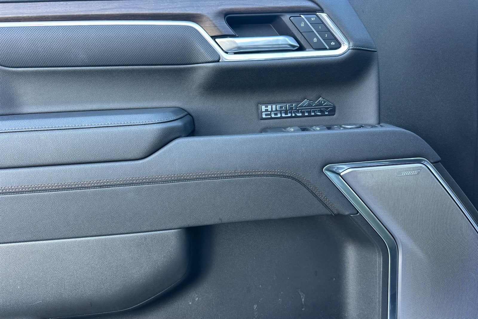 2025 Chevrolet Silverado 1500 High Country