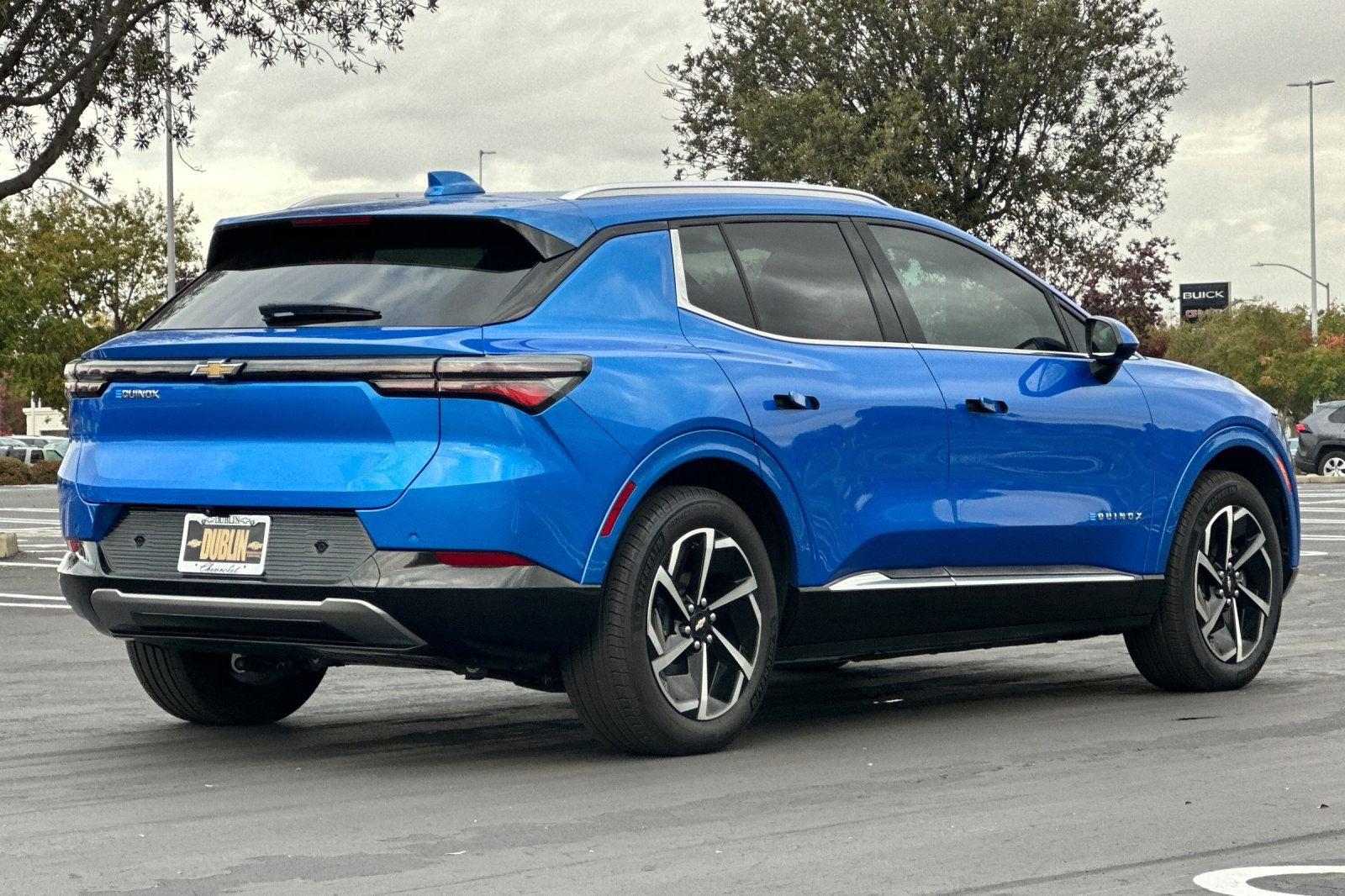 2025 Chevrolet Equinox EV LT