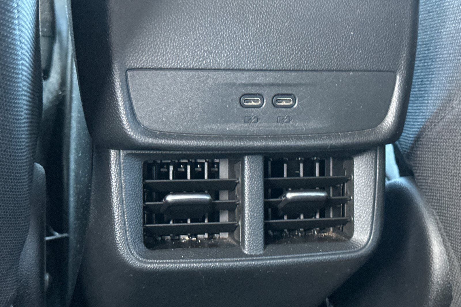 2025 Chevrolet Equinox LT - Photo 40
