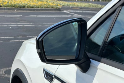 2021 Volkswagen Tiguan 2.0T SE R-Line Black
