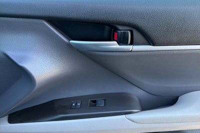 2021 Toyota Camry Hybrid SE