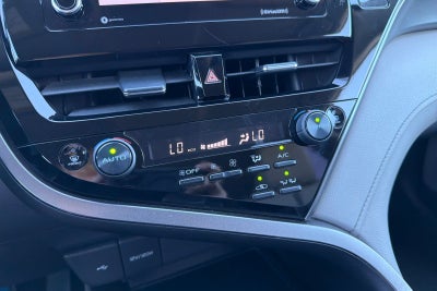 2021 Toyota Camry Hybrid SE