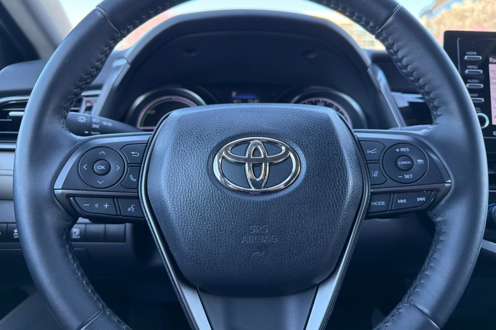2021 Toyota Camry Hybrid SE