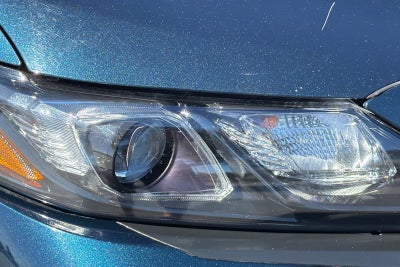 2021 Toyota Camry Hybrid SE