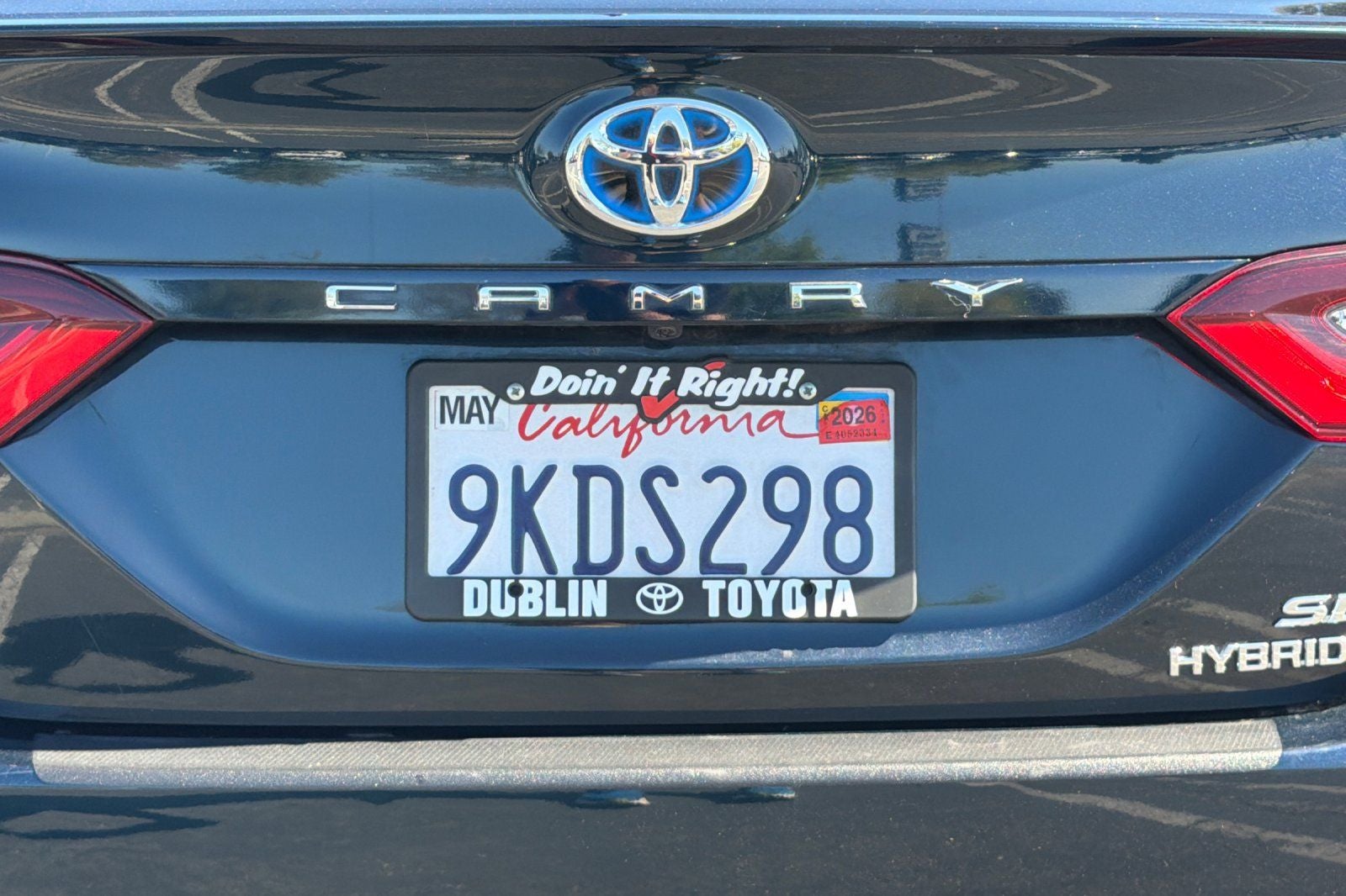 2021 Toyota Camry Hybrid SE