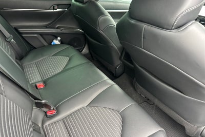 2022 Toyota Camry Hybrid SE