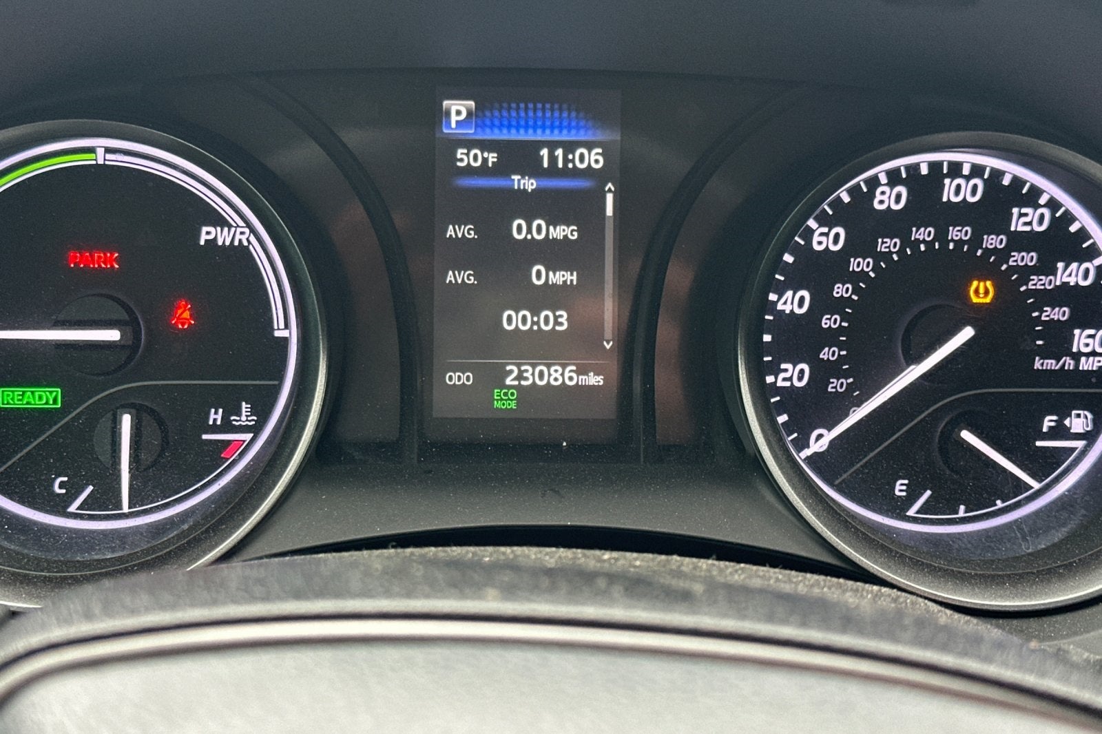 2022 Toyota Camry Hybrid SE