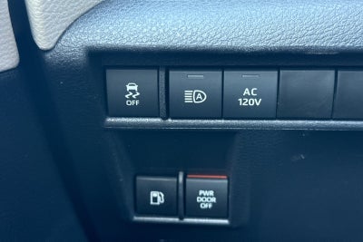 2025 Toyota Sienna Limited 7 Passenger