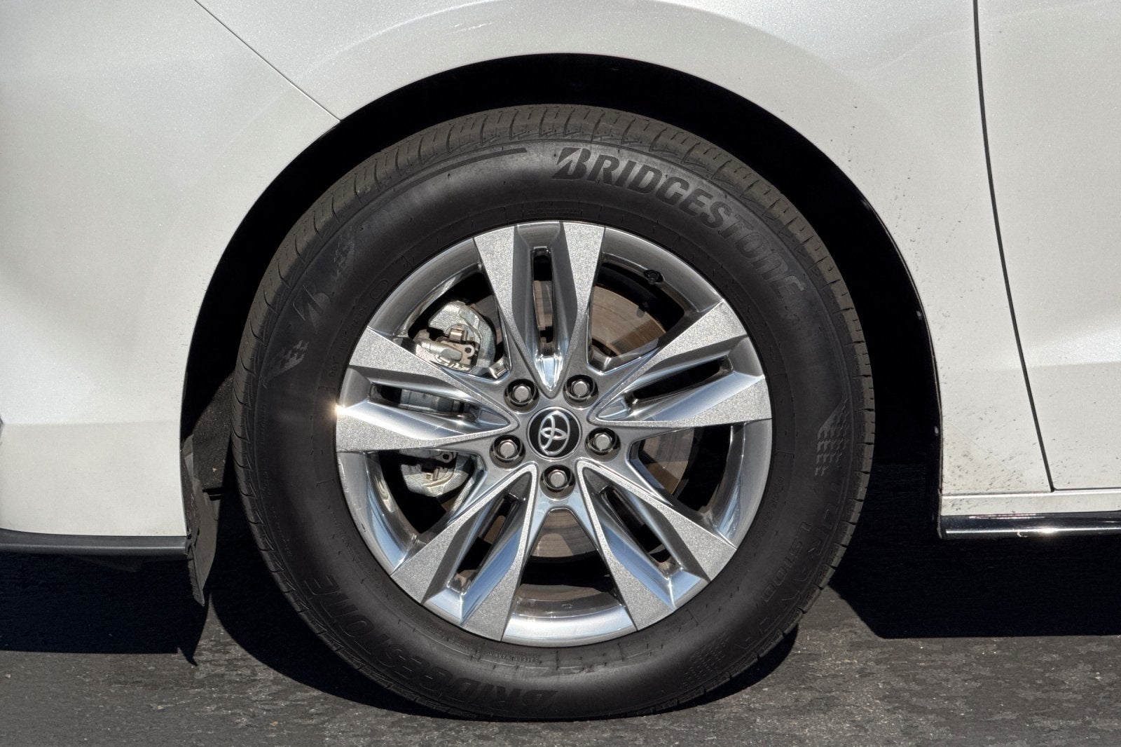 2025 Toyota Sienna Limited 7 Passenger