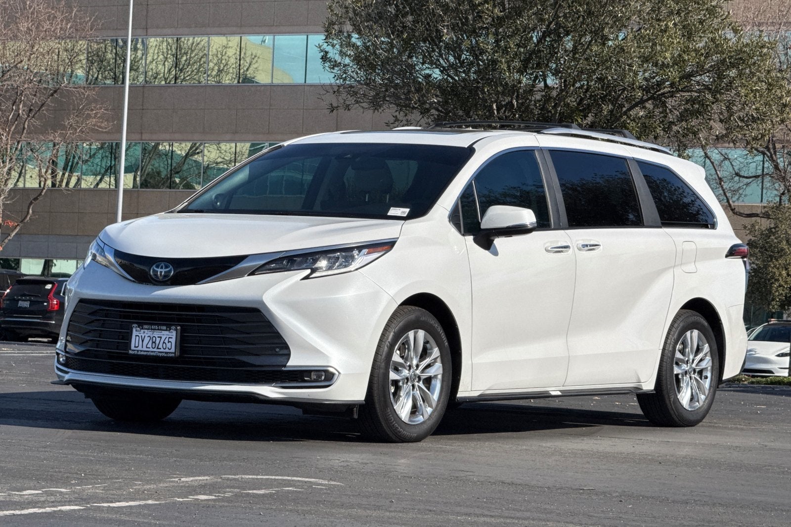 2025 Toyota Sienna Limited 7 Passenger