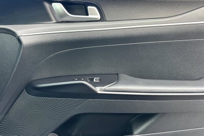 2022 Kia K5 LX