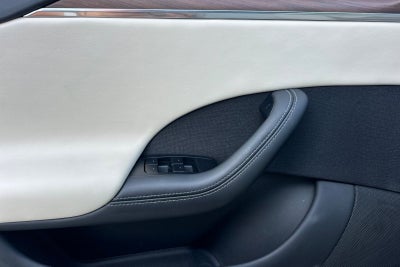 2023 Tesla Model S Standard Range