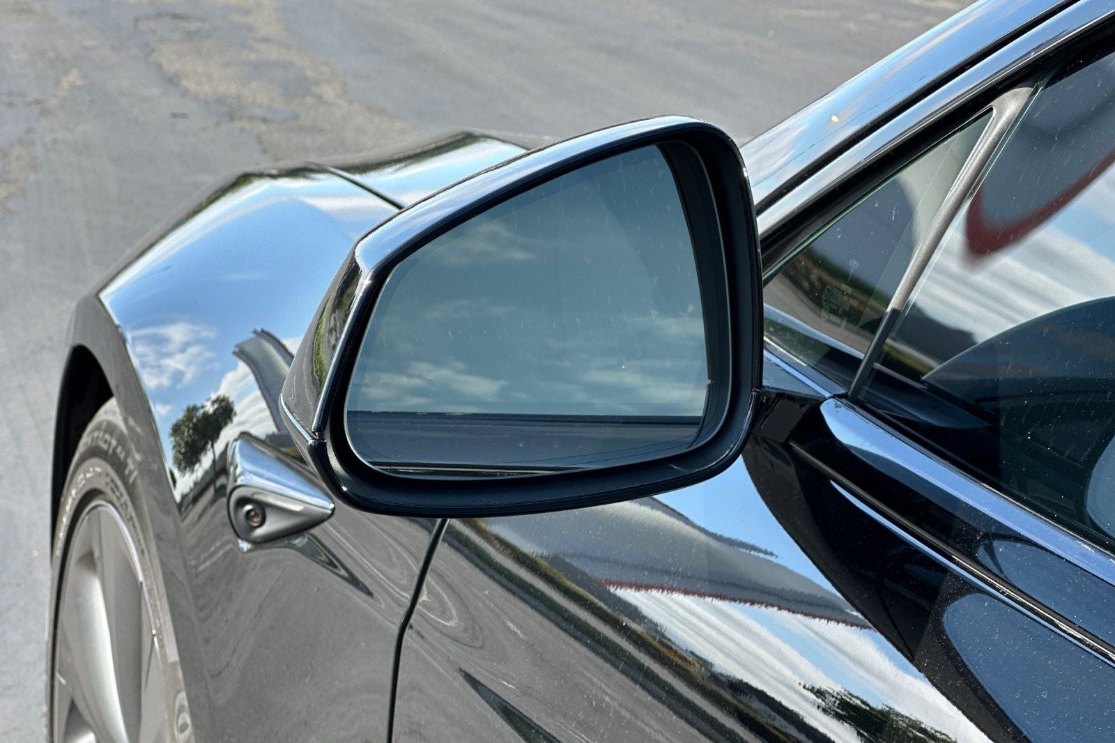 2023 Tesla Model S Standard Range