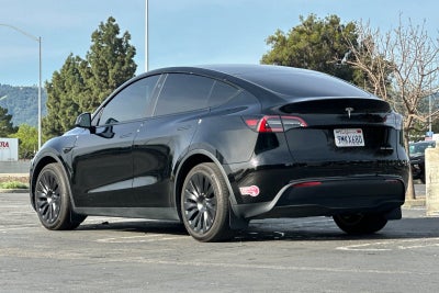 2024 Tesla Model Y Long Range