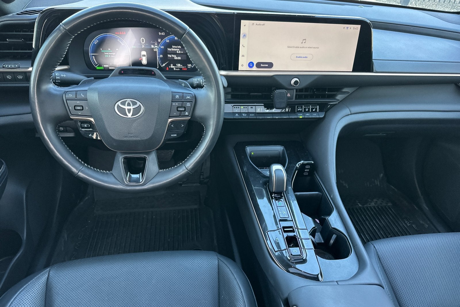 2025 Toyota Crown Signia Limited