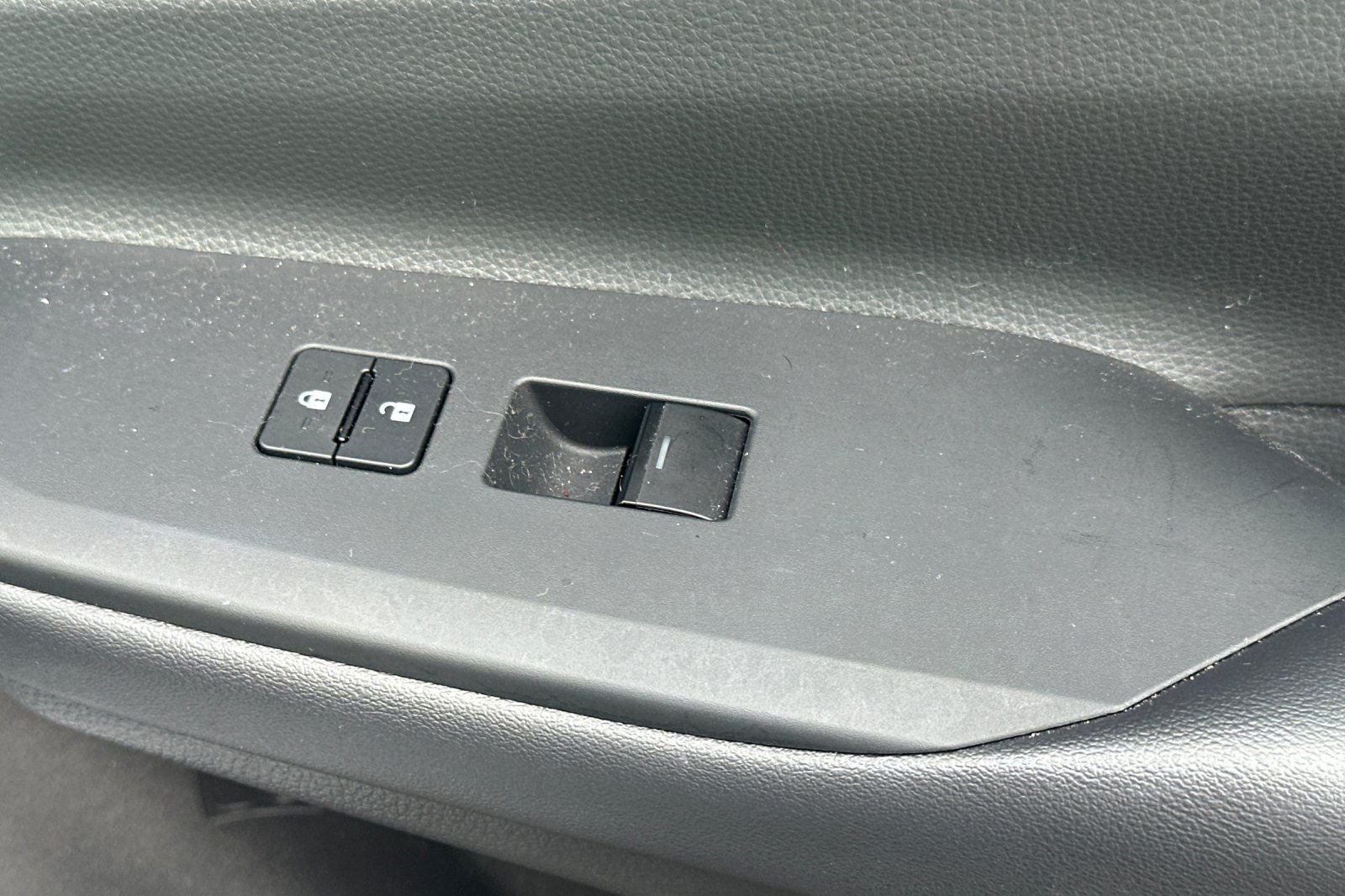2023 Toyota Prius LE